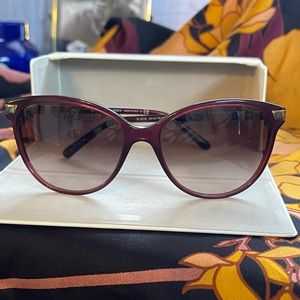 Burberry Sunglasses BE 4216 57